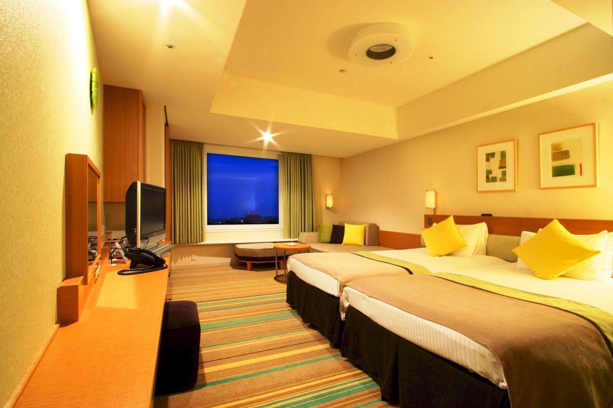 Tokyo Bay Maihama Hotel Chiba Exterior foto