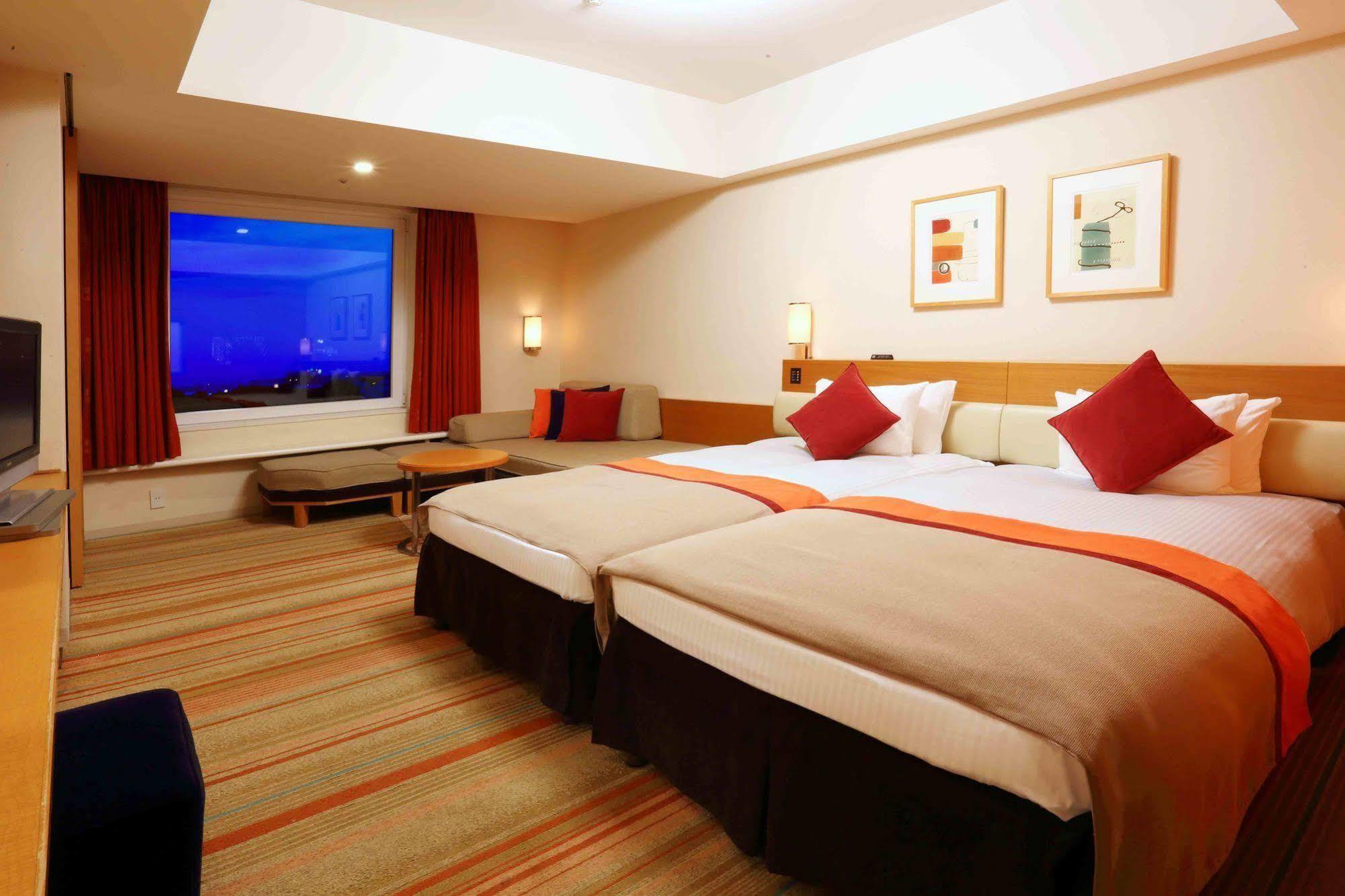 Tokyo Bay Maihama Hotel Chiba Exterior foto
